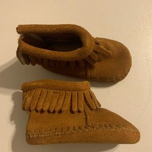 Brand new infant Minnetonka size 1
